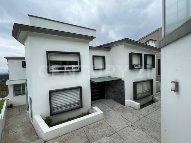 CASA EN VENTA EN CONDADO DE SAYAVEDRA, ATIZAPÁN, ESTADO DE MÉXICO