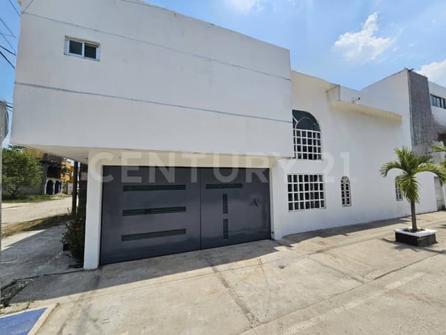 CASA EN ESQUINA EN VENTA, BRISAS DEL CARRIZAL, VILLAHERMOSA TABASCO