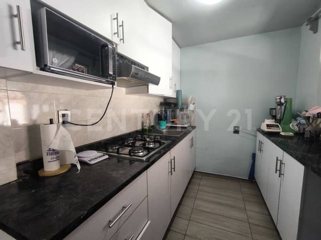 PROPIEDAD EN RENTA EN SAN JOSÉ DEL JARAL. ATIZAPÁN, EDO MEX