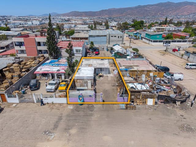 TERRENO EN VENTA CON CONSTRUCCION EN BUENOS AIRES NORTE, TIJUANA B.C.