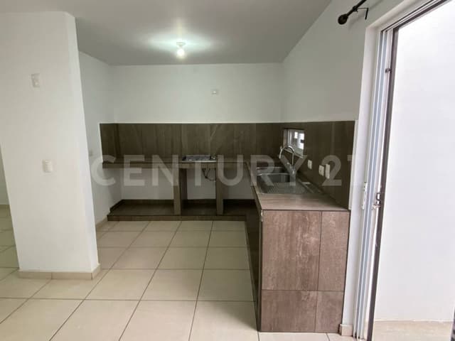 CASA EN VENTA EN PERISUR
