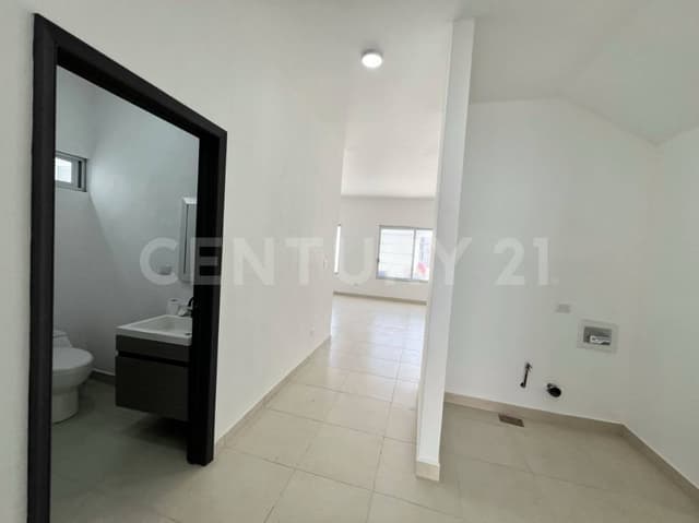 RAR-1418 RENTA DEPARTAMENTO NUEVO Y MODERNO FRACC SAN AGUSTIN