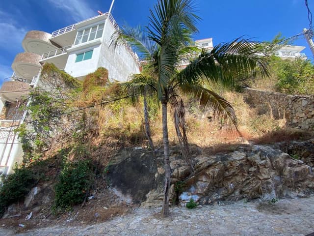 TERRENO EN VENTA EN LA QUEBRADA, ACAPULCO, GRO.