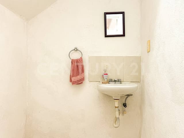 CASA A LA VENTA EN EL FRACCIONAMIENTO REAL DEL PALMAR