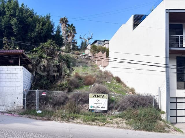 VENTA DE TERRENO EN ZONA DORADA, COL. CUBILLAS