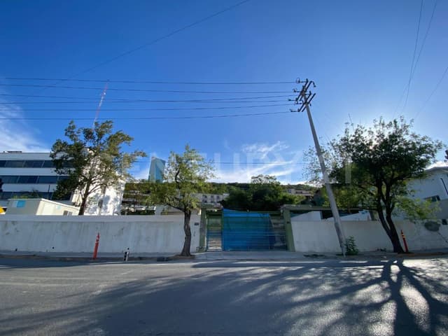 TERRENO EN RENTA EN EL OBISPADO, MONTERREY, NUEVO LEÓN