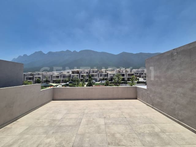 CASA EN VENTA | CERRADAS LUMINA ll, CUMBRES GARCIA, NL (FRACCIONAMIENTO PRIVADO)