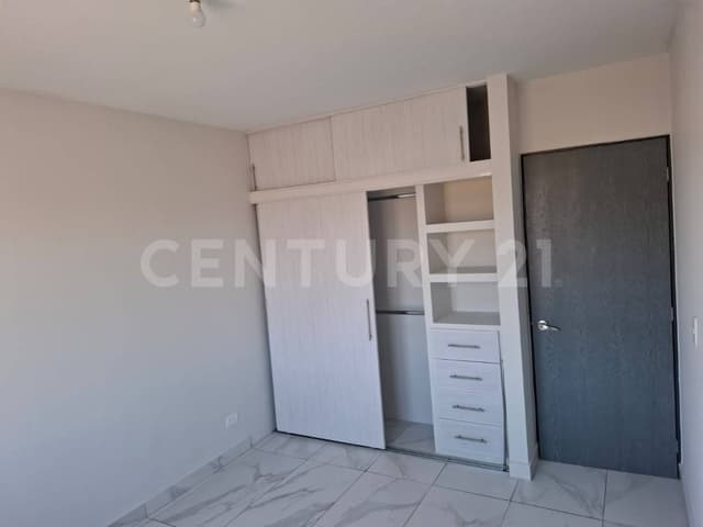 RENTA DE CASA EN TOSSA RESIDENCIAL