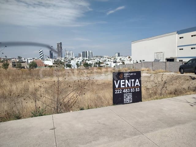 Lote en Venta en Distrito Escolar, 1993.128 m2 en Lomas de Angelópolis, Puebla.