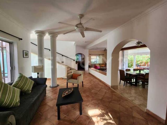 Casa en venta, Supermanzana 307 Doctores, Cancún.