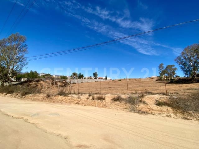 Terreno en Venta en Residencial Campestre Las Lomas, Ensenada, Baja california