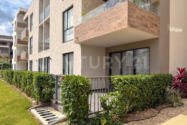Departamento en Renta – Planta Baja con Vista Directa a la Alberca | Bali II