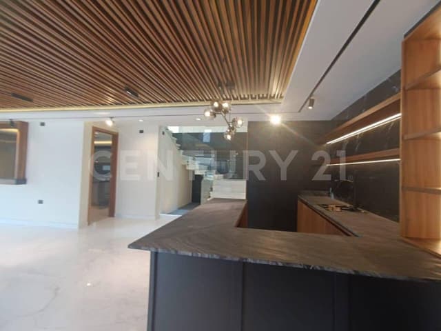 PREVENTA RESIDENCIA 6 RECÁMARAS CLÚSTER 888