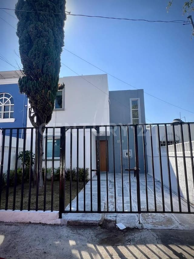Casa En Venta En Colinas De Las Aguilas, Zapopan.