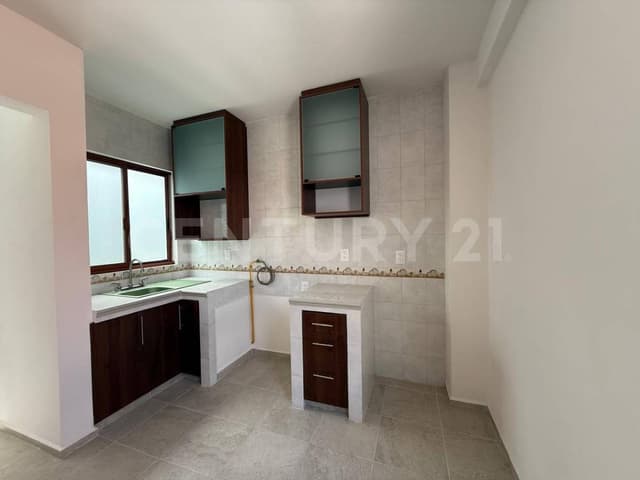 SE RENTA DEPARTAMENTO NUEVO EN SANTA ROSA