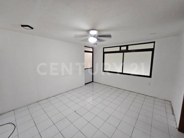 CASA EN ESQUINA EN RENTA EN TABASCO 2000, 27 DE FEBRERO Y PASEO TABASCO