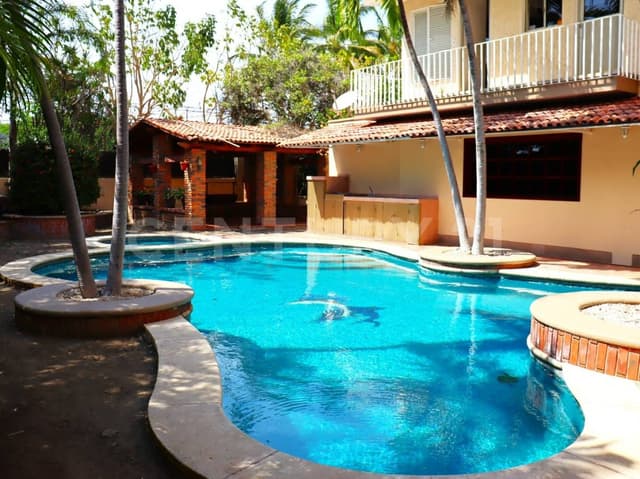 Venta Residencia en Colima