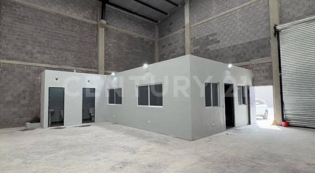 SE VENDE BODEGA NUEVA EN SANTA CATARINA NUEVO LEON