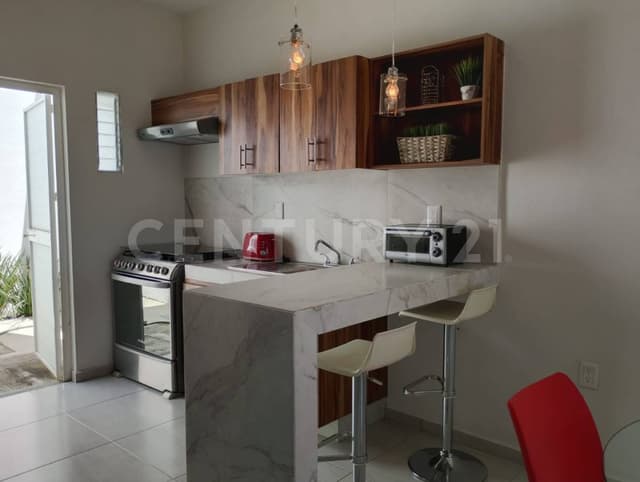 Se vende casa Fraccionamiento Santa Sofia, Villa de Alvarez, Col.