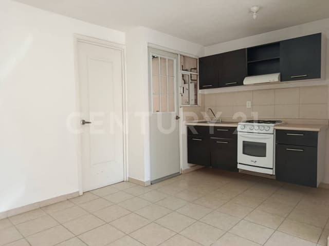 VENTA DE CASA EN "FRACCIONAMIENTO HACIENA DEL VALLE II"