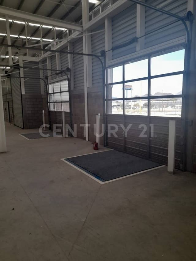 SE RENTA BODEGA 500 M2 EN RAMOS ARIZPE