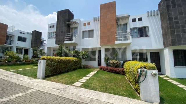 Lomas de Tzompantle, Tepehuaje; Cuernavaca, Morelos