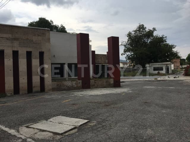 TERRENO DE APROX 7,000 M2 POR BLVD. VENUSTIANO CARRANZA