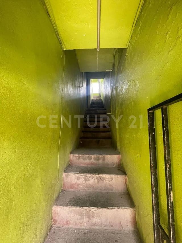 CASA EN VENTA EN COL. COYOACAN EN MONTERREY