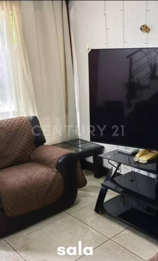 SE VENDE CASA EN ARBOLEDAS, XOXOCOTLÁN