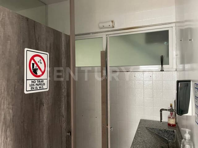 Local Comercial en Renta, en Pirules Tlalnepantla de Baz