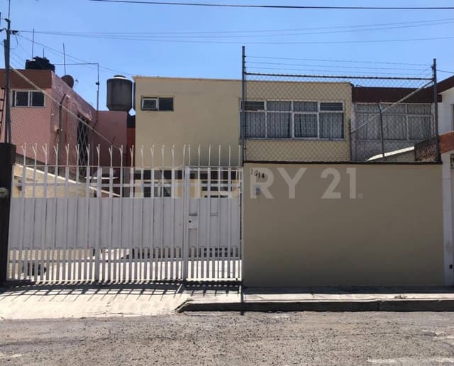 VIVE EN SAN ALEJANDRO: CASA EN VENTA CON ENCANTO Y UBICACIÓN QUE NO SE REPITE