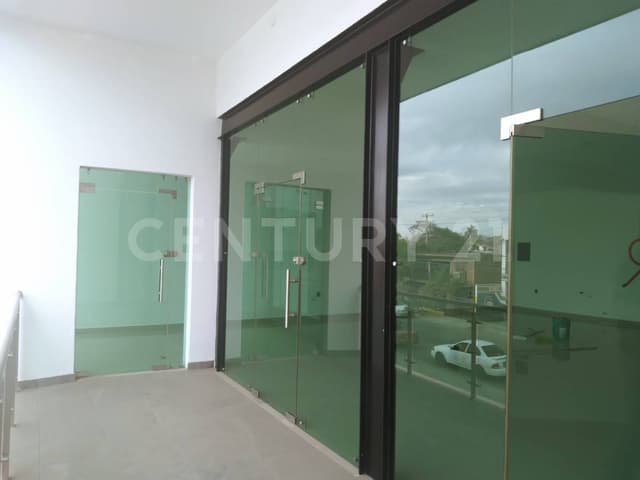 LOCAL EN RENTA LOMBARDO TOLEDANO CULIACAN