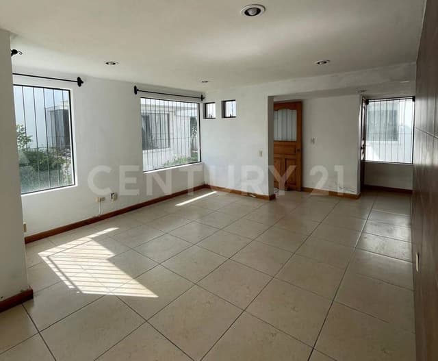 CASA EN RENTA FRACC. REAL DEL MONTE, SAN CRISTOBAL DE LAS CASAS