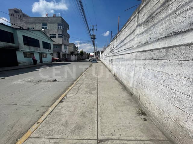 Terreno en Venta en Santa Cruz Atzcapotzaltongo, Toluca, Estado de Mexico