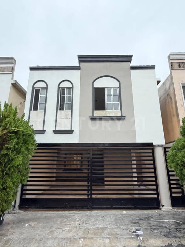 CASA EN VENTA | PUERTA DE ANAHUAC | ESCOBEDO, NL