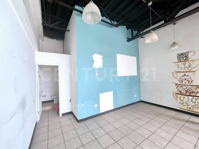 Local Comercial en Renta en Plaza Dunas calle Ortíz Mena