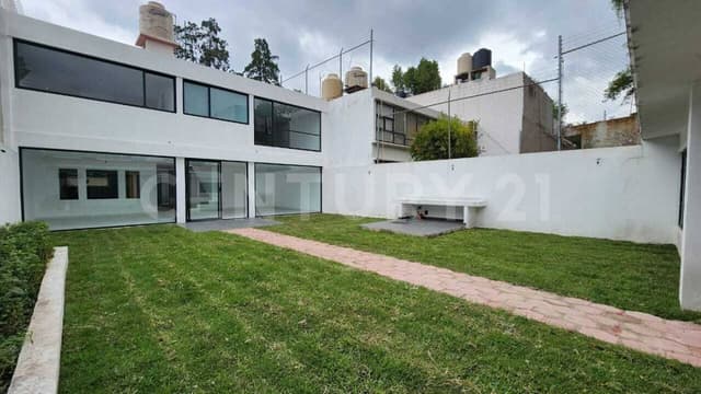 Casa en Venta en Jardines De San Mateo, Naucalpan, Estado de México.