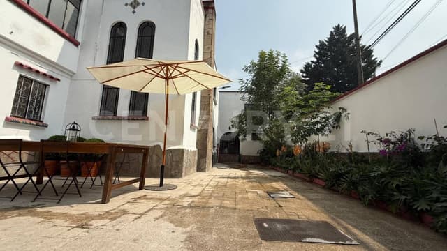 Casa en venta en Montiel 257 esquina Coquimbo