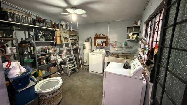 CASA EN VENTA EN COL. LAS PUENTES 2 SECTOR EN SAN NICOLAS DE LOS GARZA