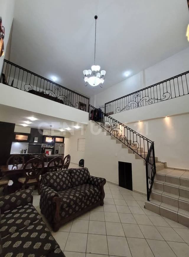 Residencia en Venta Colonia Camino Real