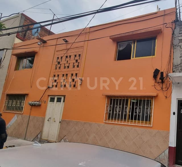 DEPARTAMENTO EN VENTA CALLE 10