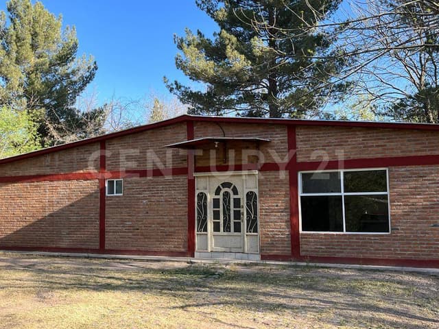 Casa en Venta en Campestre del Bosque!!