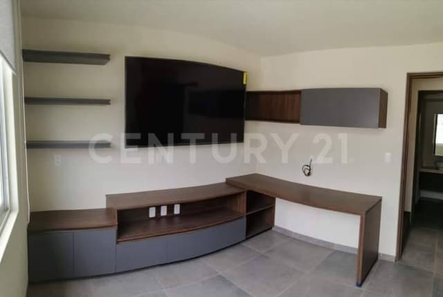 Amplia Residencia en Zona dorada de San Mateo Atenco.