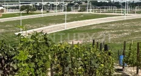 Terreno en Venta dentro de Suburbio Residencial