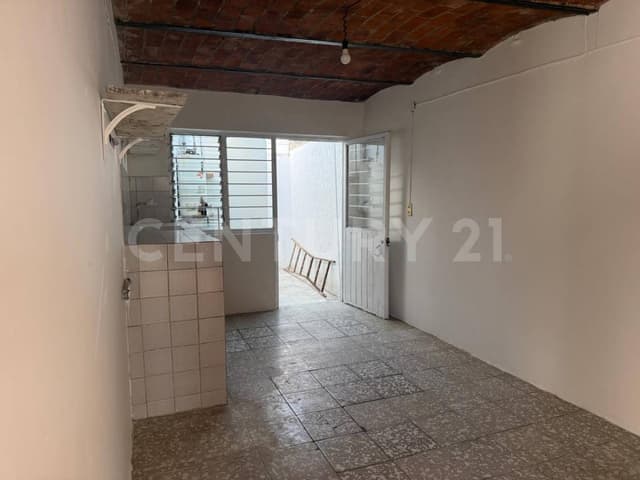 Casa en venta en la colonia López Portillo, Guadajalara