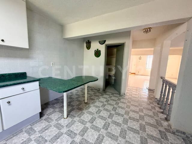 Casa en venta en Tulipanes, Lomas de Cocoyoc, Morelos