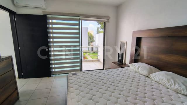 Casa en renta totalmente amueblada