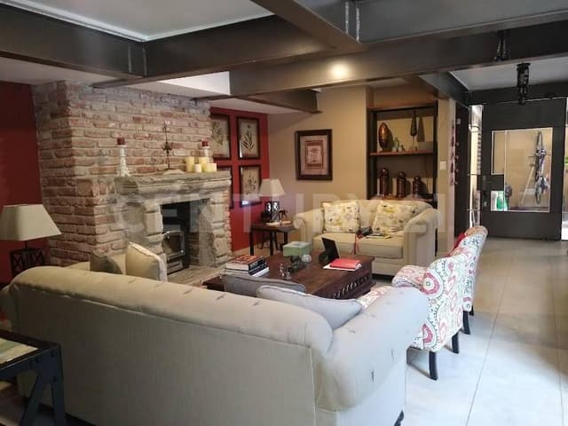 A dos Calles de Periferico y Luis Cabrera