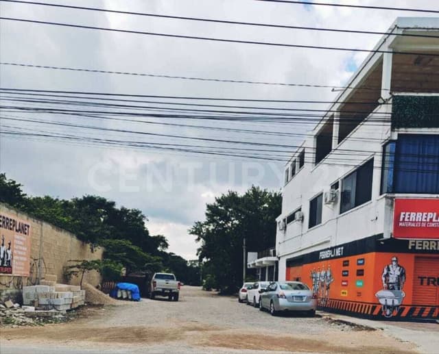 TERRENO EN VENTA A 2 CUADRAS DE PROLONGACION LA lUNA EN CANCÚN