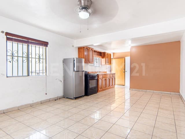 CASA EN VENTA EN COL GUAYCURA , TIJUANA BC